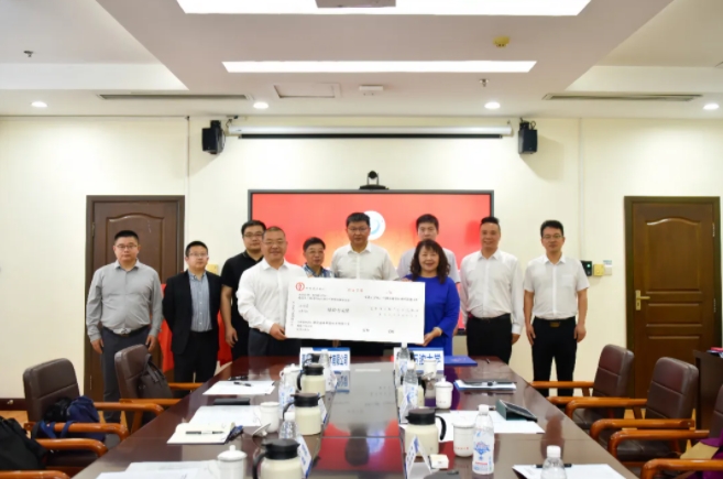 校企合作 雙向賦能 | 青源峰達集團與西南石油大學(xué)深化校企合作，共謀產(chǎn)學(xué)研用新篇章